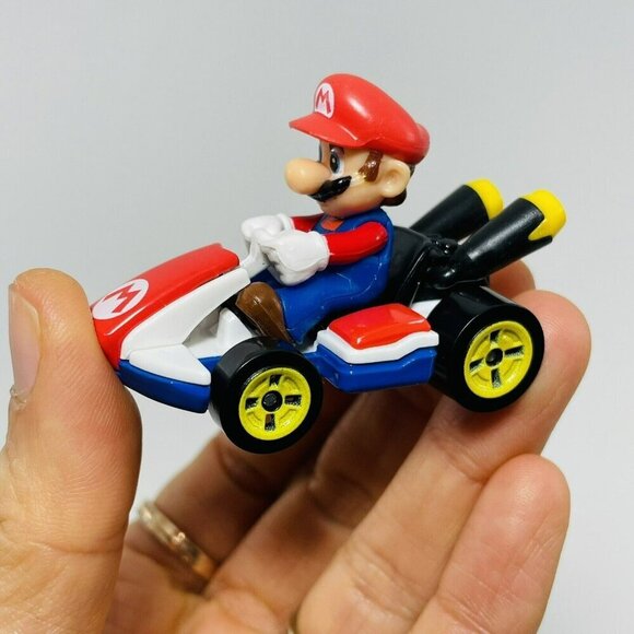 Nintendo Mattel Mario Mariokart Kart Toy Figure Die Cast Racing Car Vehicle Red - Picture 3 of 10